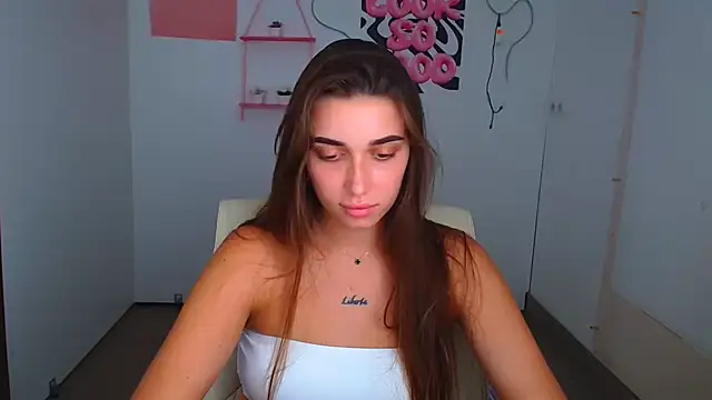 NikaMystic webcam