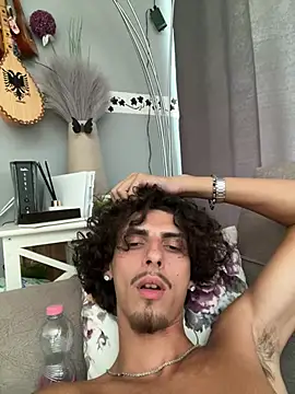 Albino1122 webcam
