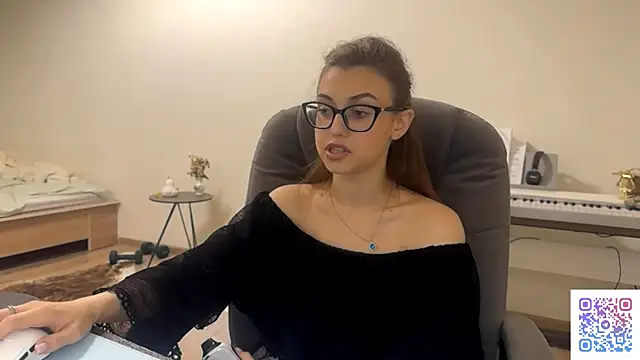 CameTruce live sex cam