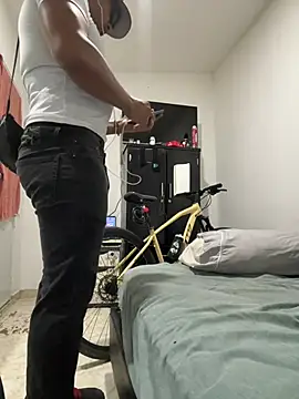 bigdick211292 webcam