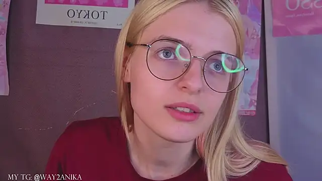 AnikaSparks webcam