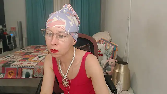LuxuryNika webcam