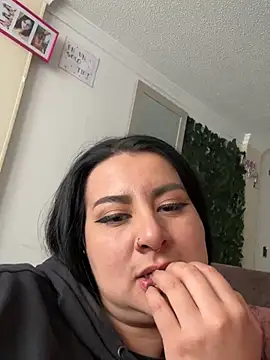 Abril_Luv webcam