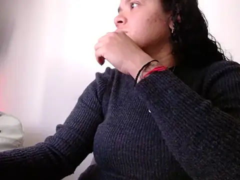 alexa-cooper- webcam