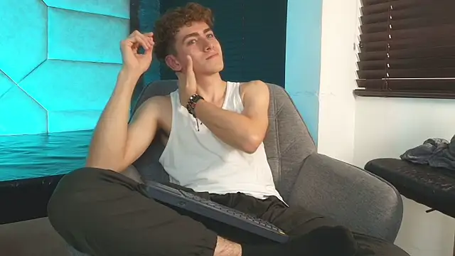 Tyler_Mcrey webcam