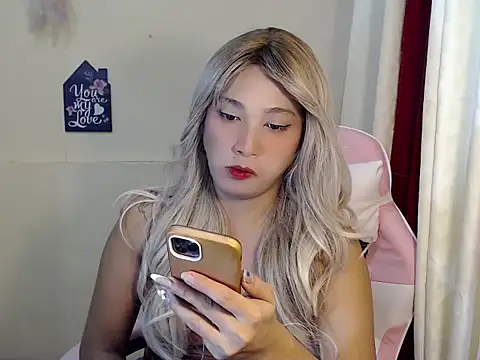 GodisAWomenxxx webcam