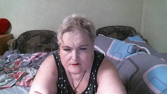 Lana555 live cam on StripChat