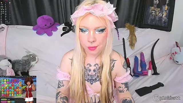 HelenGoat live cam on StripChat