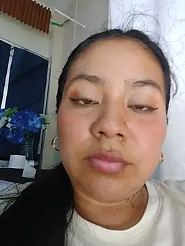 Amber_Herrera live cam on StripChat