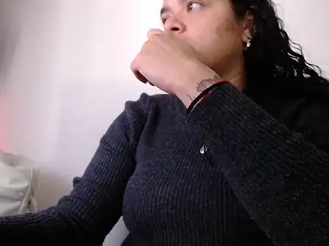 alexa-cooper- webcam