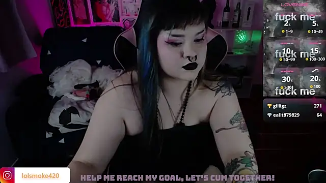 Bdsm_and_fries webcam