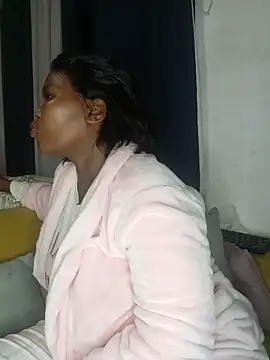 RealQueenOfSouth webcam