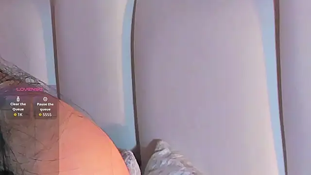 Summer_walkerr webcam