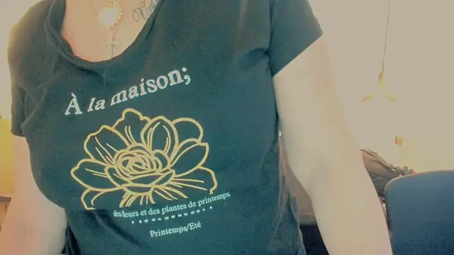 ScarletHoot_ webcam