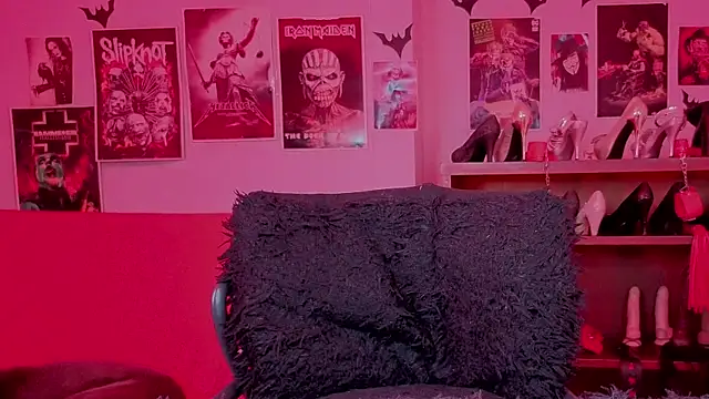 lilith-deveraux webcam