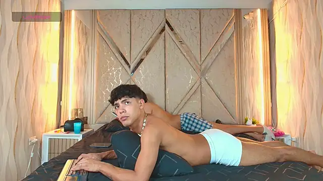 Camilo_belami1 live cam on StripChat
