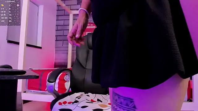 loress_ass_mature webcam