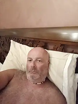 Alexis_Bull webcam