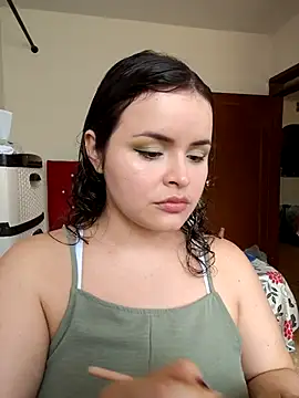 SeleneLuminari8 webcam