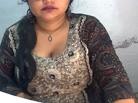 Saniya_K2 webcam