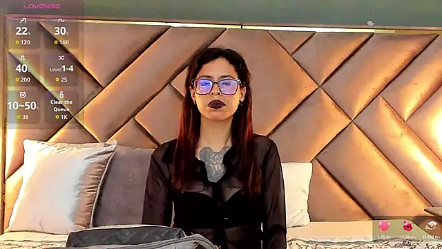 Emily_Lopera webcam