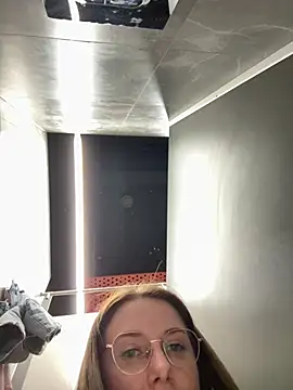 FReyja_44 webcam