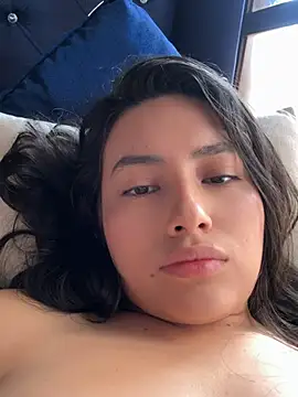 VioletRousee webcam