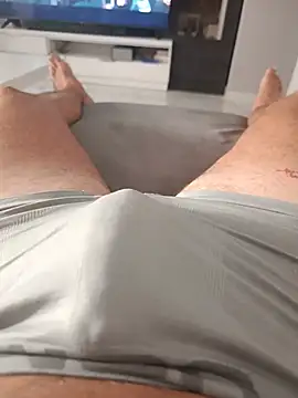 Fontanero38 live cam on StripChat