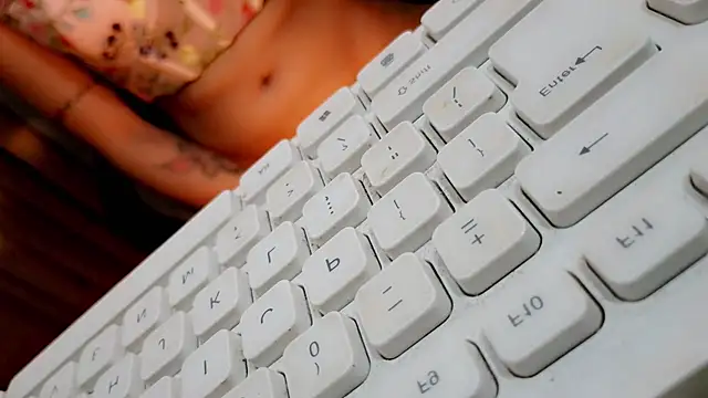 Fuuk_sexdOll69 webcam