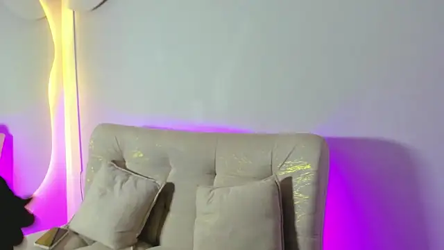 VenusBlazzer webcam