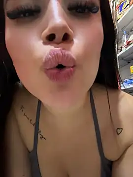 Sara_fun live sex cam