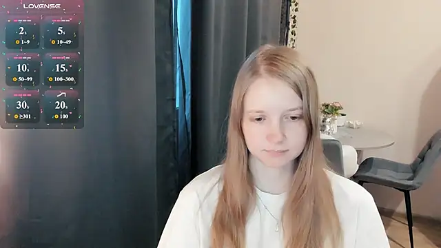 Alyaley live cam on StripChat