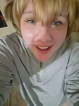 wehavepussies_xoxo live cam on StripChat