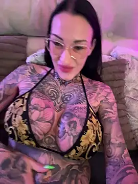 MeganWitch webcam