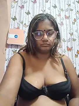 indianstrawberrylips4u webcam