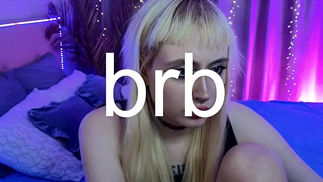 rraffaellka live cam on StripChat