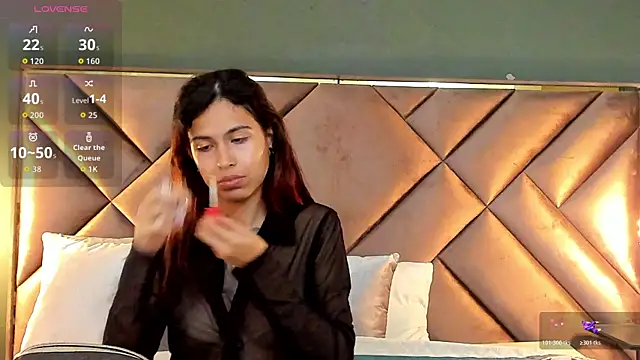 Emily_Lopera webcam