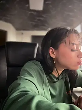 Sasha-firee webcam