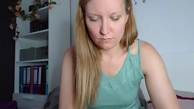 Candy_Cougar webcam