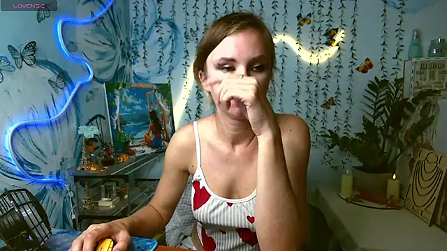 magic_life live cam on StripChat