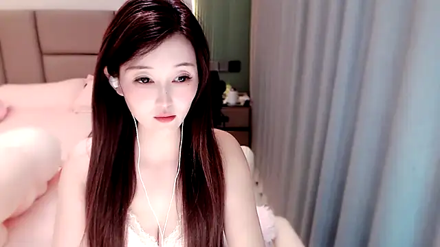 Mimi66688 live cam on StripChat