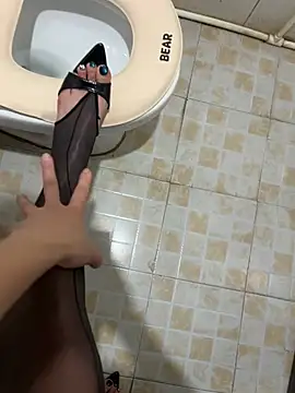 Maeve088 webcam