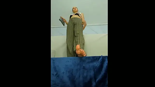 anna_nozokii webcam