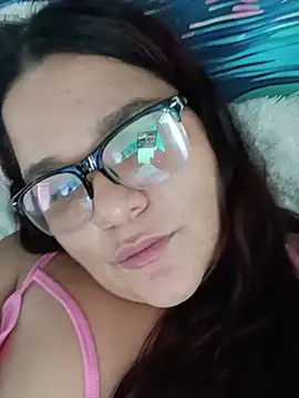 Tatis_bigboobs21 live cam on StripChat