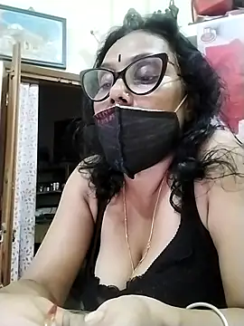 dipikadas34340 webcam