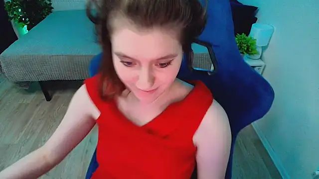 CranberryHot live cam on StripChat
