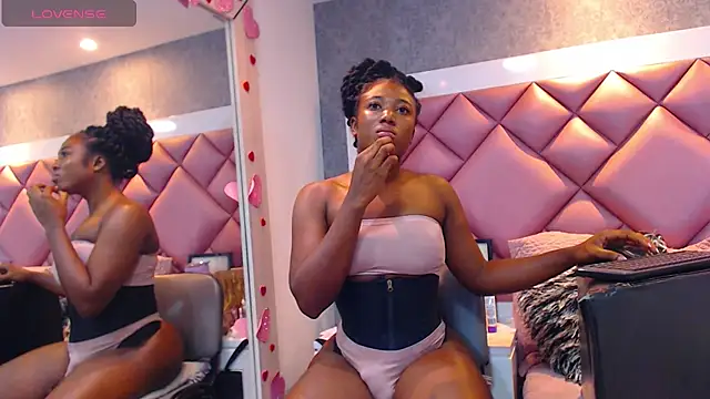 Thegreatonelady webcam