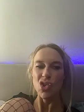Imyourgoodgirl69xo