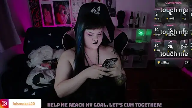 Bdsm_and_fries webcam