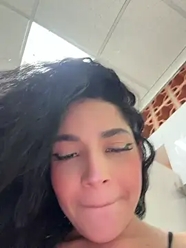 ArieliciousXXX live sex cam